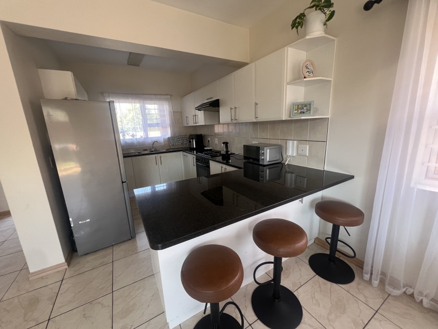 3 Bedroom Property for Sale in Berea Eastern Cape